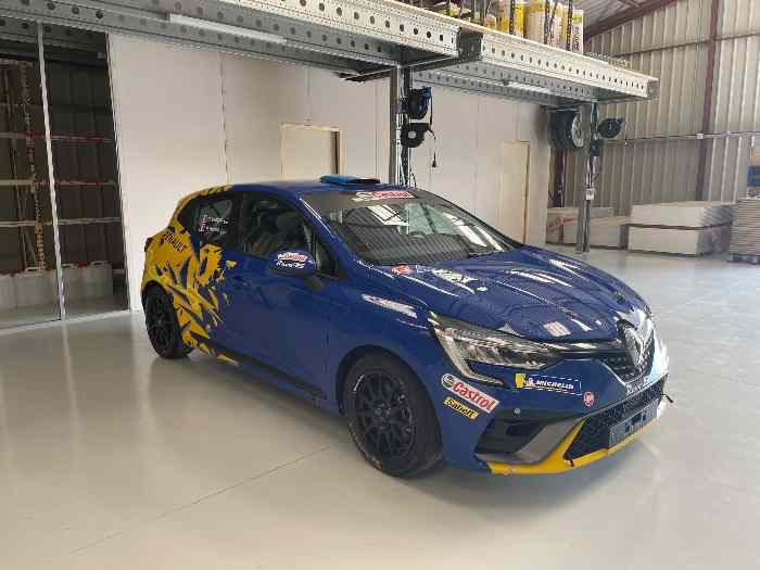 RC5 Renault Clio / 2280 kms