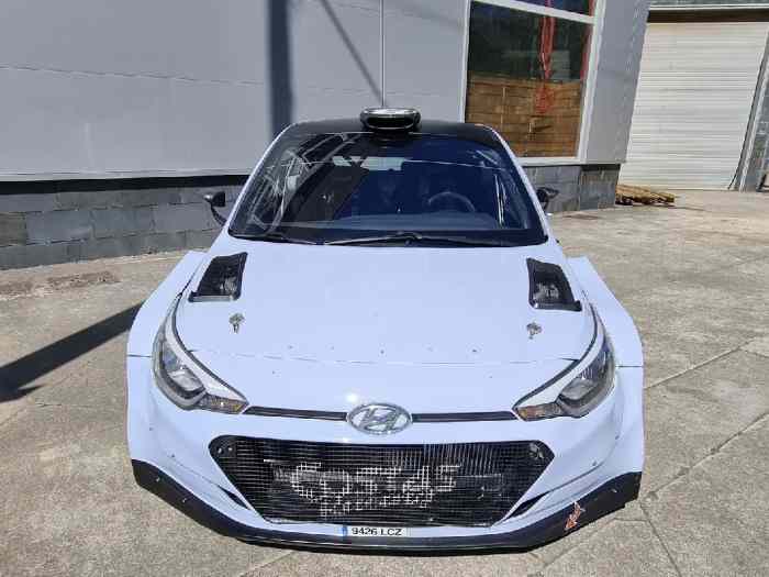 HYUNDAI I20 R5 EVO3 1