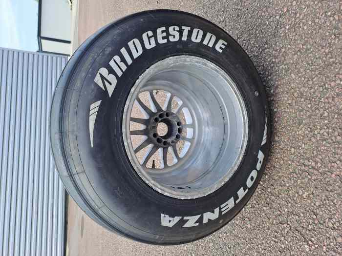 authentique roue de formule 1 williams f1 FW23 1
