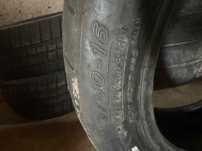 Pneus Michelin 16 19/60 16 M20