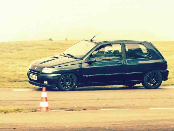Clio 16S piste 4