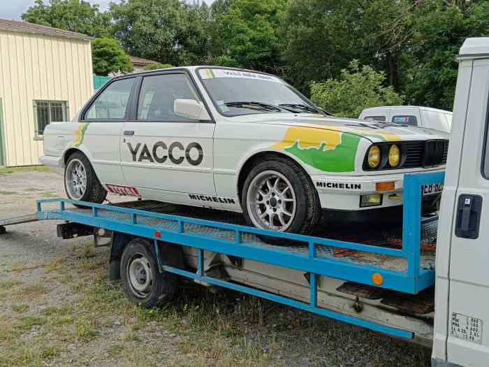 BMW 320 2