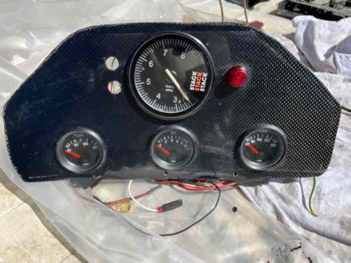 Tableau de bord Peugeot 106 f2000 0