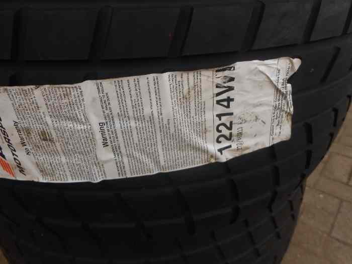 Avon pneus 13 A15 1