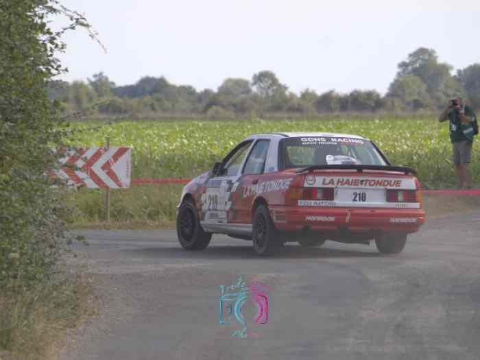 Vend ou reprise Ford sierra cosworth 2rm vhc A J2 CT45 2