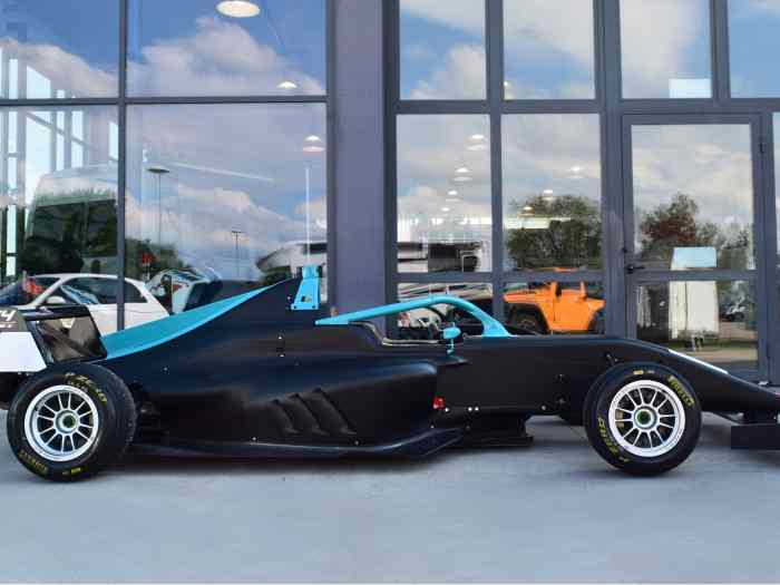 Tatuus Formula 4 Gen 2 T-421 0