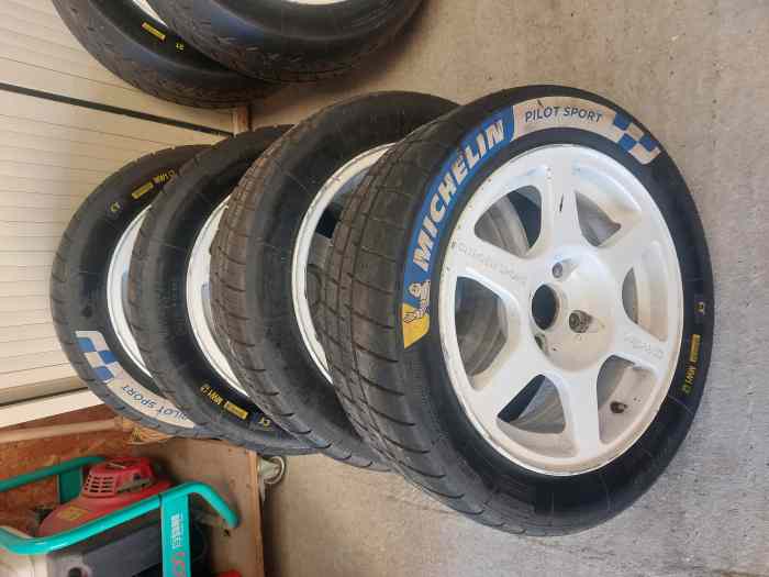 14 roues complètes saxo challenge 15