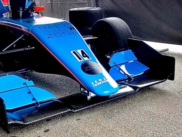 A vendre formule F4 evo LRM 330 cv 3