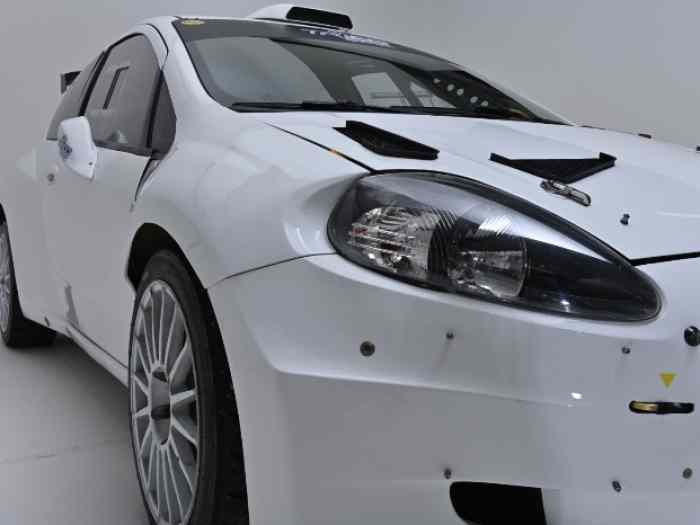 Fiat Abarth Punto S2000 5