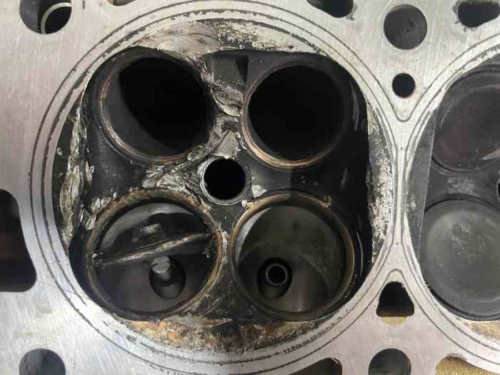 CULASSE CLIO SUPER 1600 ARBRE A CAME LINGUET 4