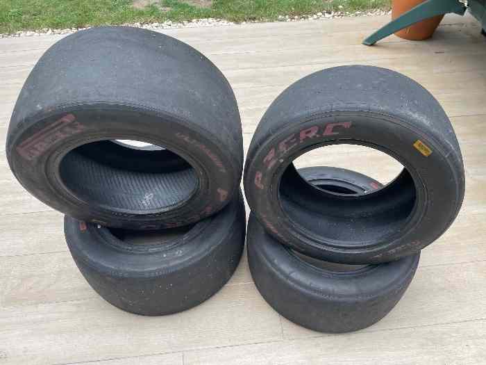 Pirelli Ultrasoft 13 pouces 0