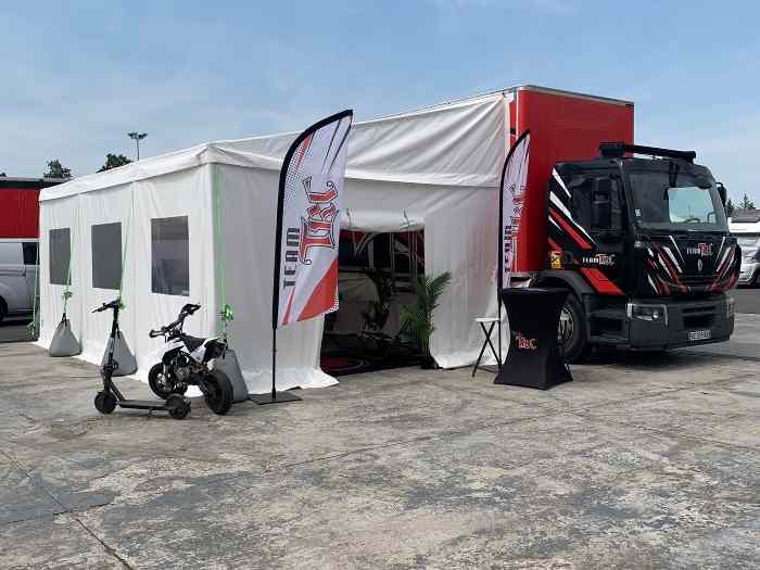 Camion atelier et couchage 1