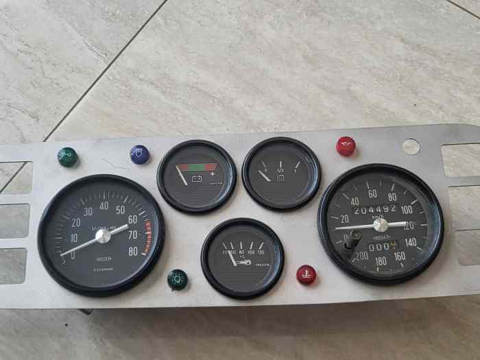 Compteur jaeger samba 104 0
