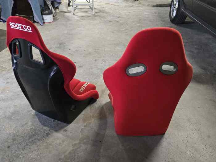Baquets Sparco REV et Sabelt GT 3