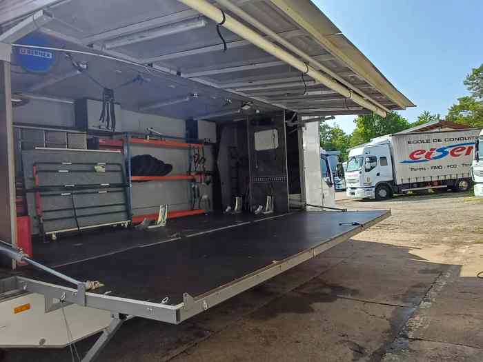 Porteur Renault podium atelier/transport vasp 4