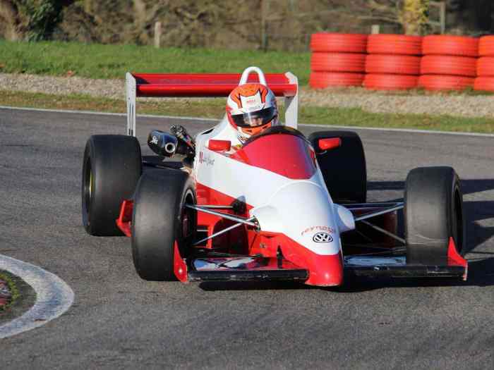 Monoplace F3 0