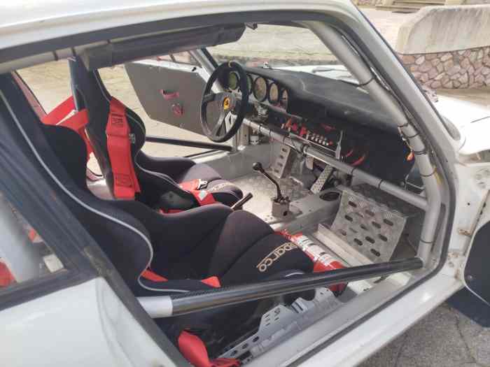 Porsche 911 SC GR4 1981 4