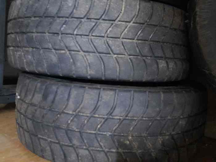 Pneus pirelli 17 pouces 2