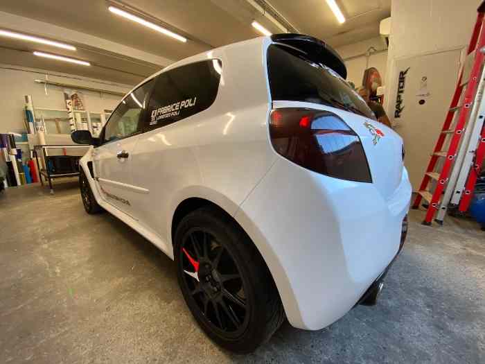 Clio 3 rs cup 1