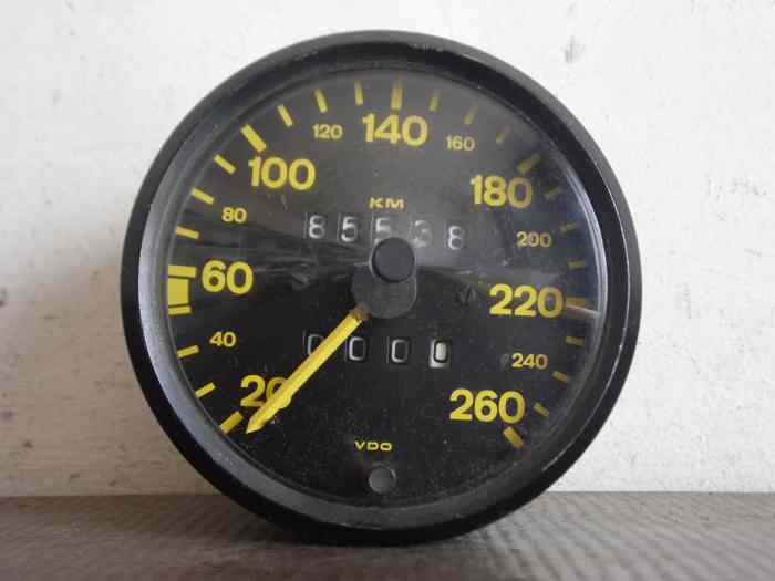 COMPTEUR DE VITESSE 94464103000 PORSCHE 944-1 0