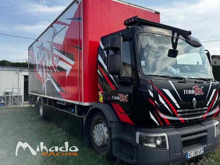 Camion atelier et couchage – photo 3 sur 4