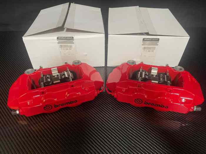 Lot de 2 étriers BREMBO Clio Mégane RS 0
