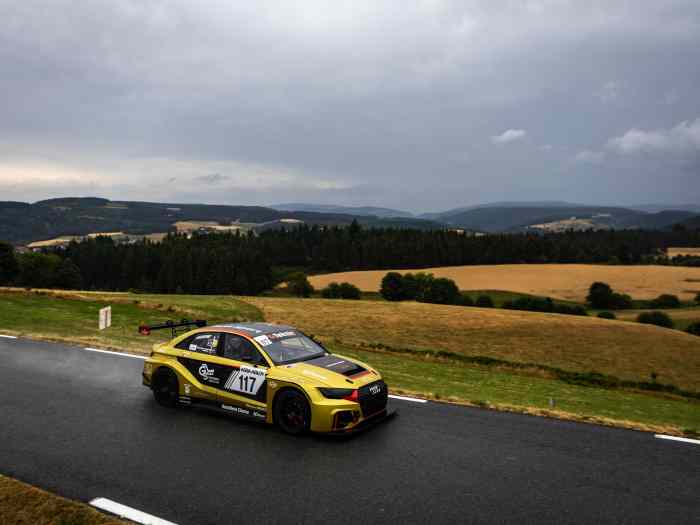 Audi RS3 LMS 2
