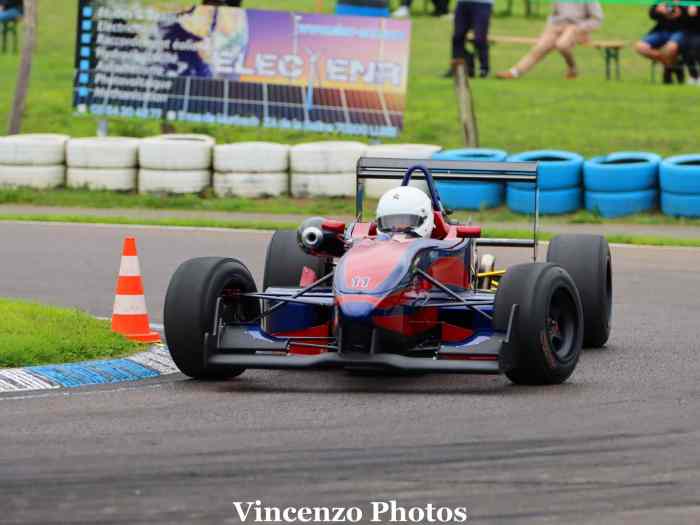 Vend dallara 399 evo 301 avec remorque...