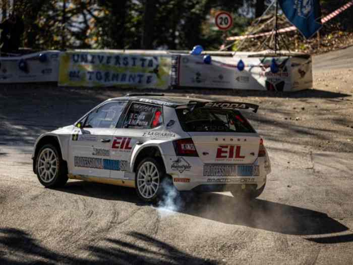 Skoda Fabia Rally2 EVO - Chassis 026A 4