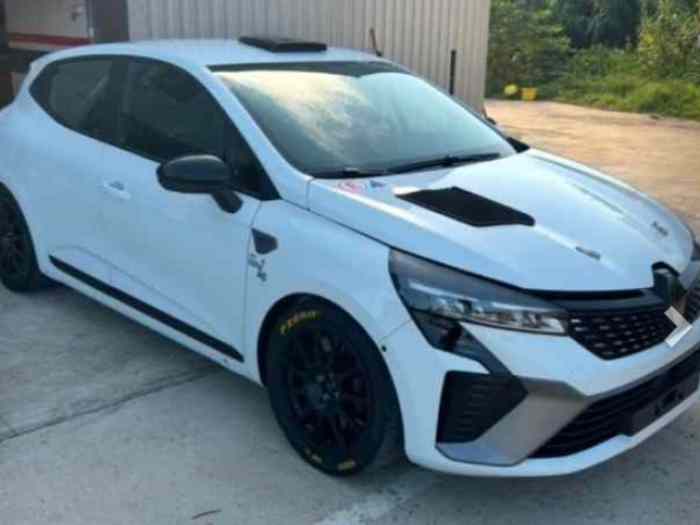 Location Clio Rally 4 Evo