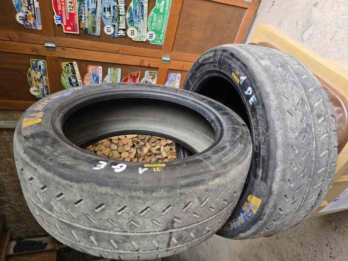 Vends pneus Michenlin en 19 60 16
