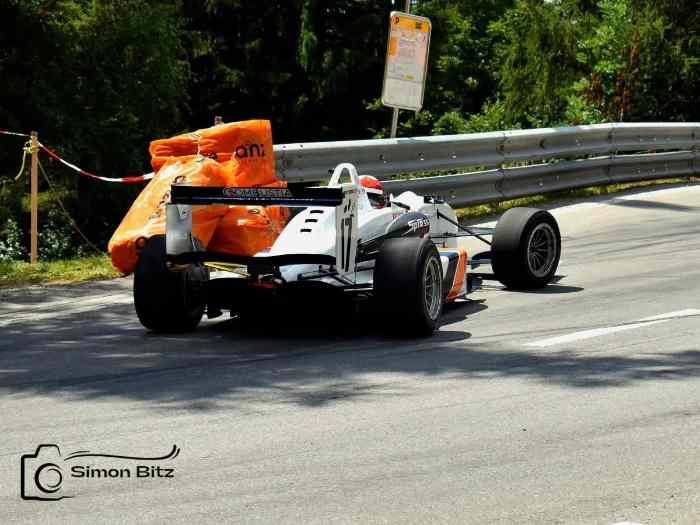 Dallara f-302 2