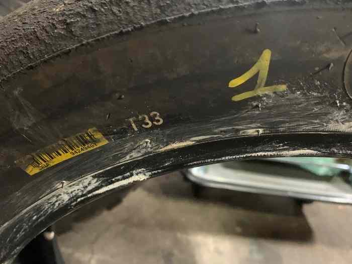 Hankook T33 en 16 4