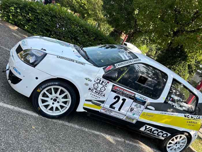 Clio 2 Rs top F2014 1