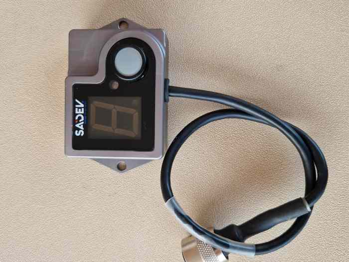 Display boite Sadev 1