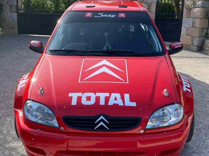 Vends Saxo super 1600 en pièces 0