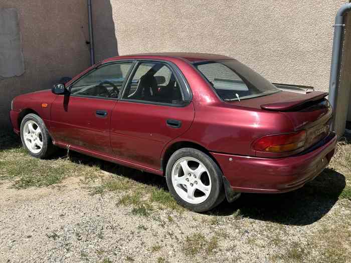 Subaru Imprez GL 1.6 110cv 2RM 1