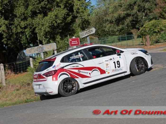 Clio Rally4 1