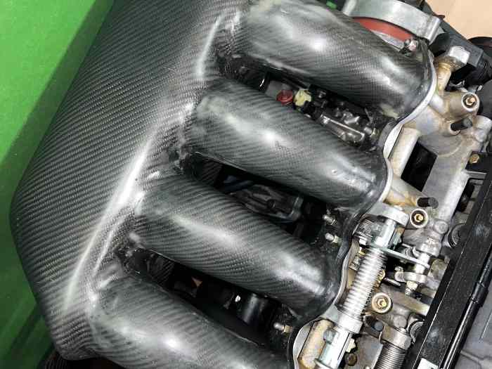 Boîte à air carbone bmw m3 e30 0