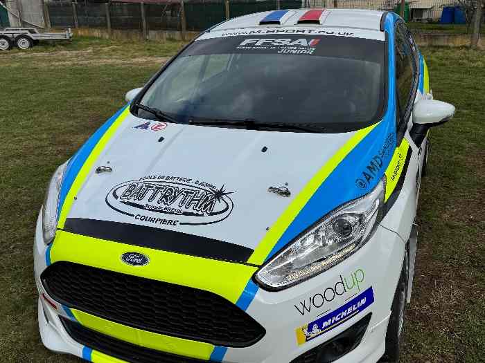 Fiesta R2J 2