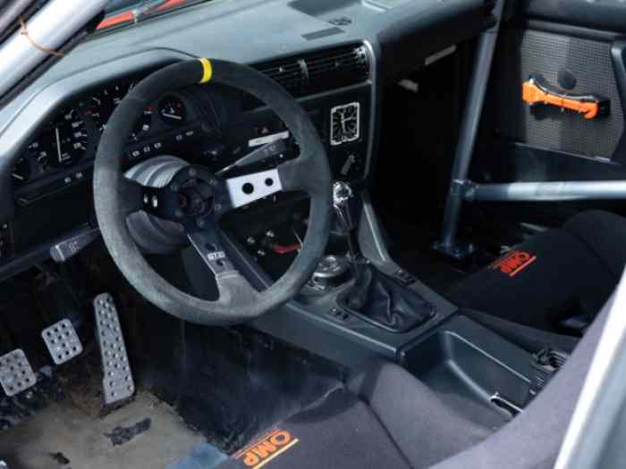 BMW 325iX – Groupe N Gravel 4