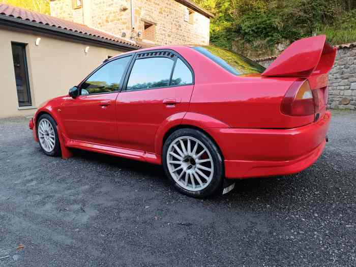 Mitsubishi lancer evo 6 5