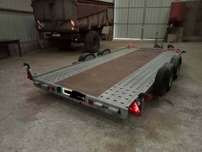 Plateau porte voiture brian james 1
