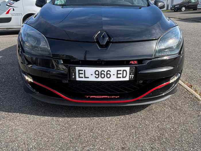 Renault megane coupé 3 RS TROPHY phase 2 1