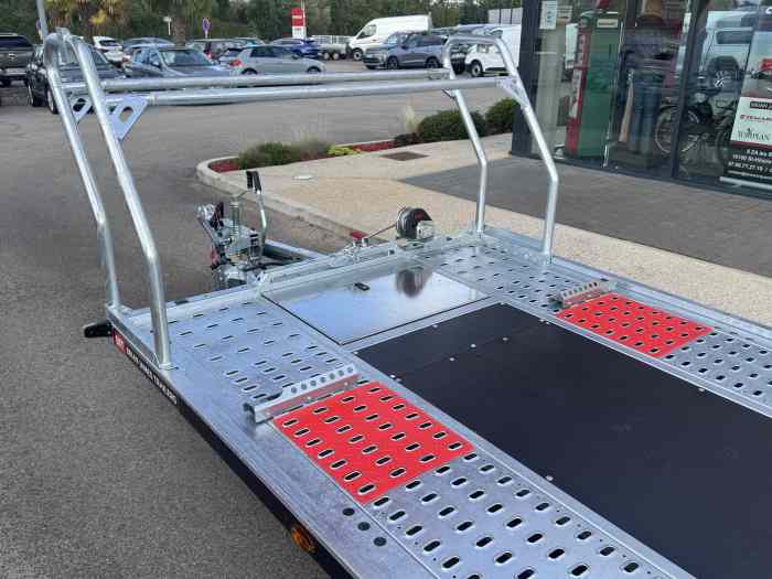 REMORQUE PORTE VOITURE BASCULANTE BRIAN JAMES A-TRANSPORTER 5m X 2m PTAC 3000 kg / OPTIONS KIT BASCULEMENT / TREUIL / RACK A ROUE / CALES DE ROUE / PATINS SLICKS / TVA RECUPER... 5