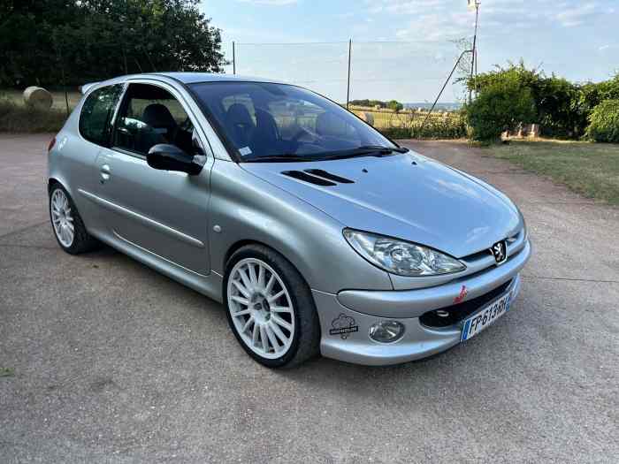 Peugeot 206 RC 0