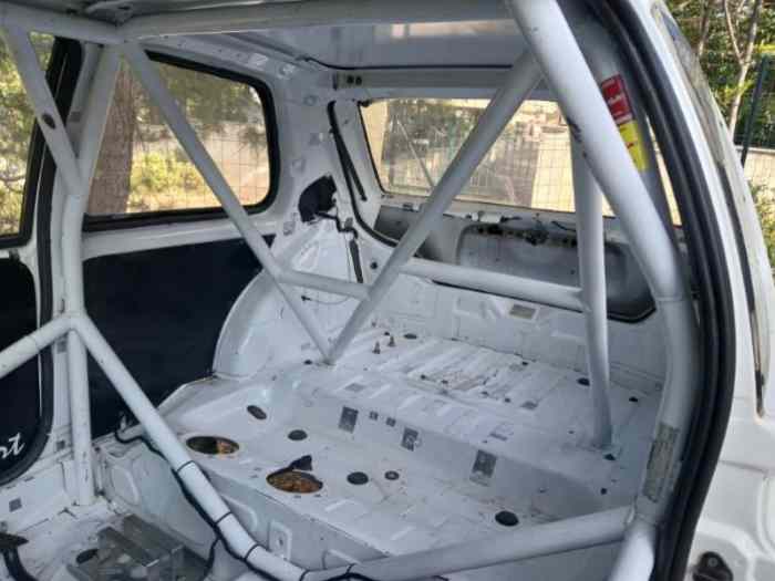 Caisse Saxo f213 arceau matter avec passeport