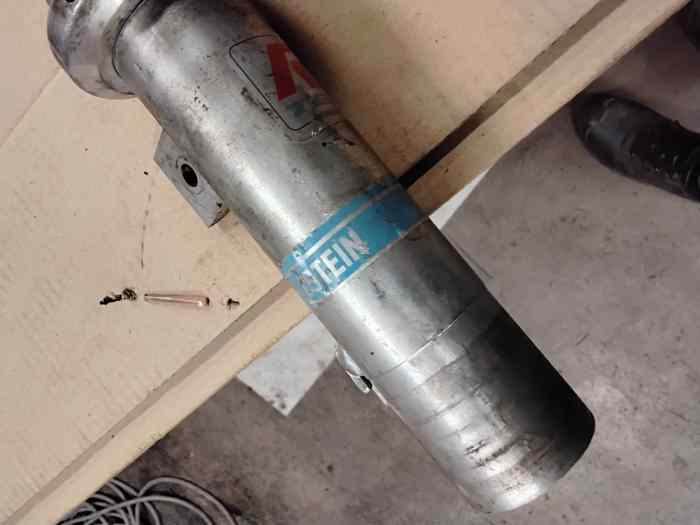 Amortisseurs avant neufs bistein RTEC PEUGEOT 205/309/306 B14 5