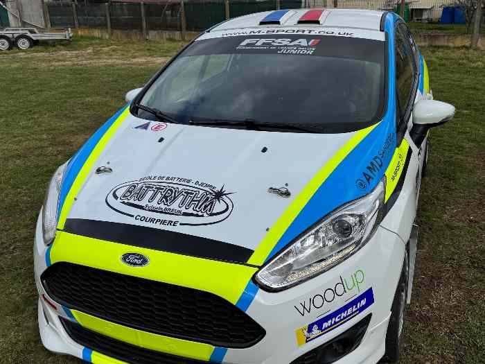Fiesta R2J