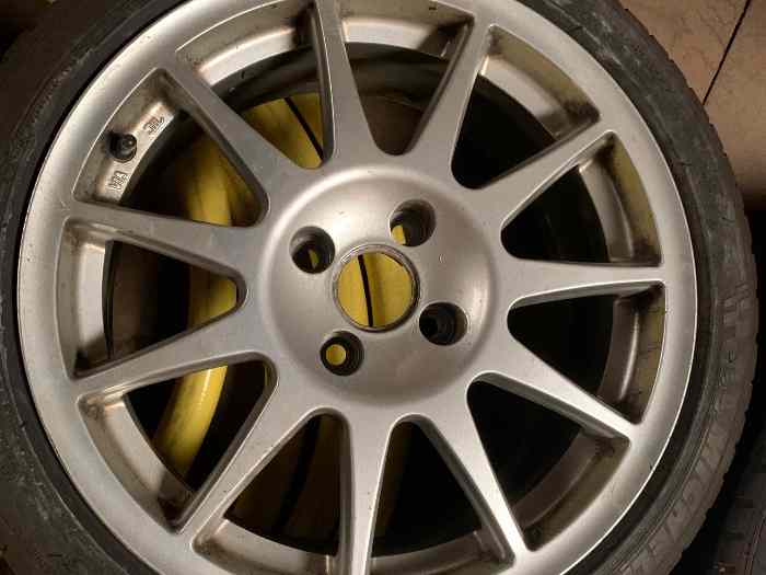 4 jantes d’origine clio 2 RS Ragnotti 2